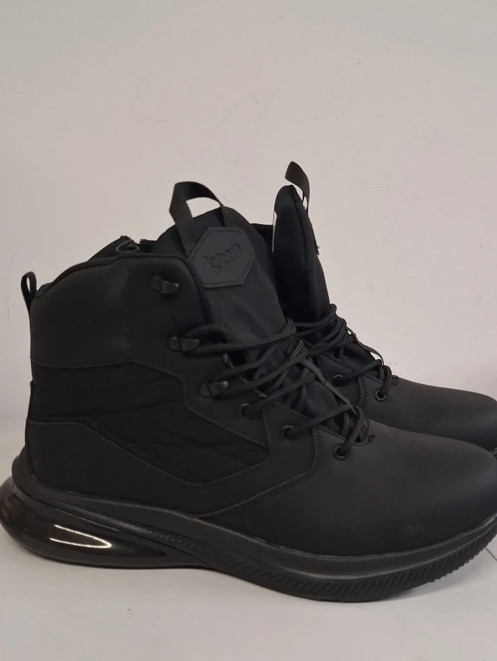 NWOT Mens Cennid Black Tactical Boots, Wide, Waterproof, Orthopedic